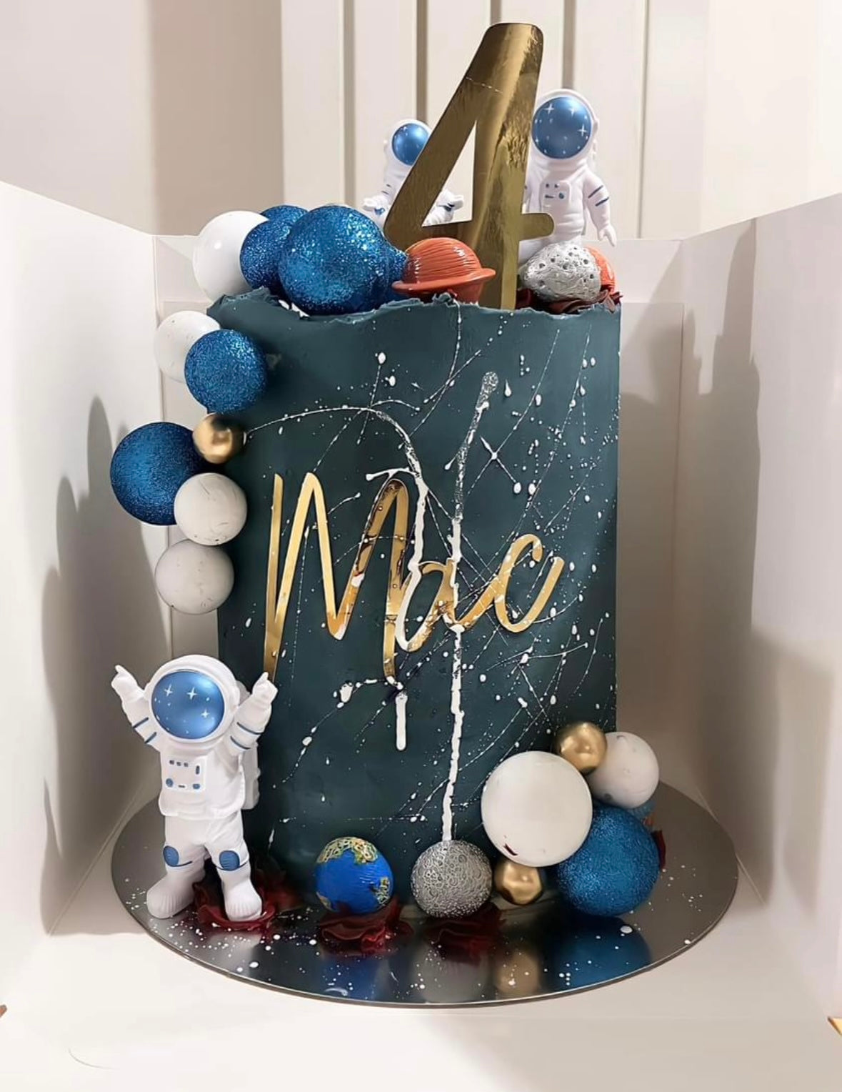 Space theme cake